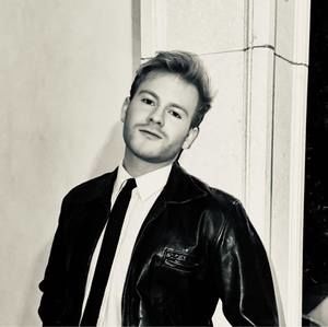 Meet your Posher, Mike